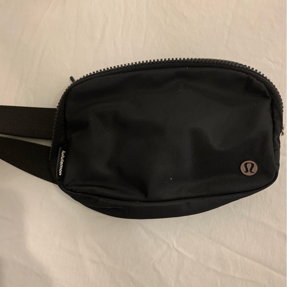 Lululemon Belt Bag